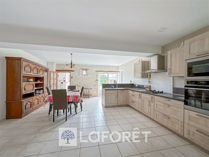 3 bedrooms house for sale in Jonzac, France - Image 9