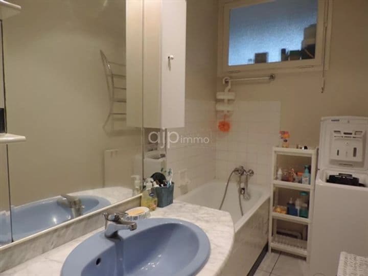 Apartment for sale in Montmelian, France - Image 2