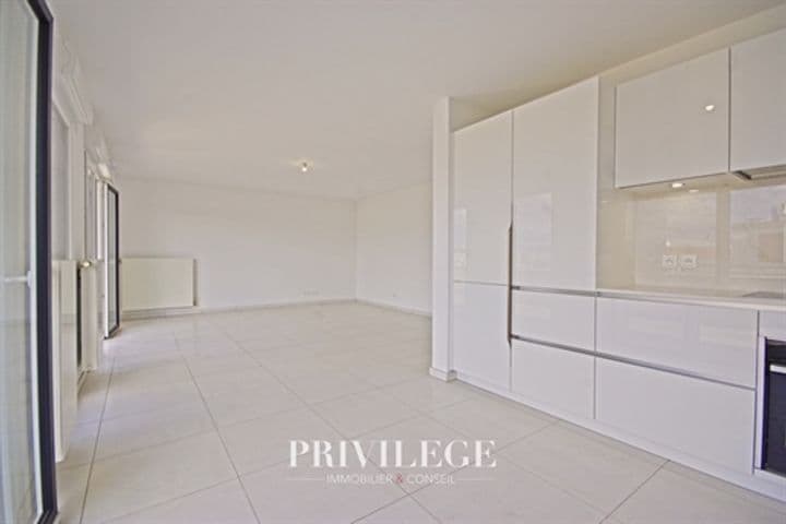 4 bedrooms apartment for sale in Annemasse, France - Image 3