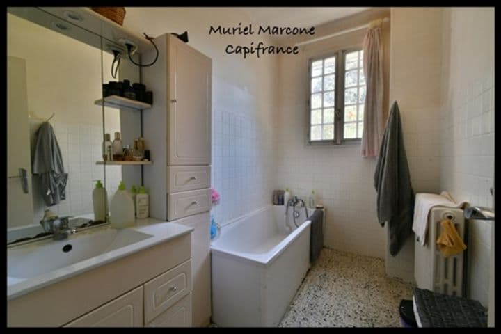 4 bedrooms house for sale in Lourmarin, France - Image 6