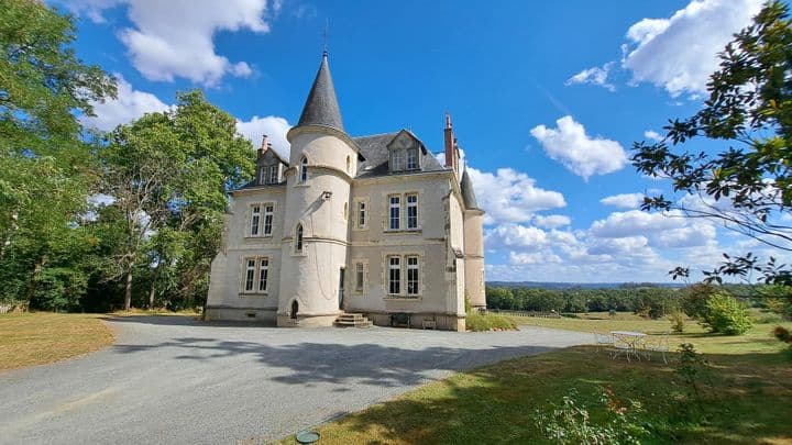 6 bedrooms house for sale in Montlucon, France - Image 2