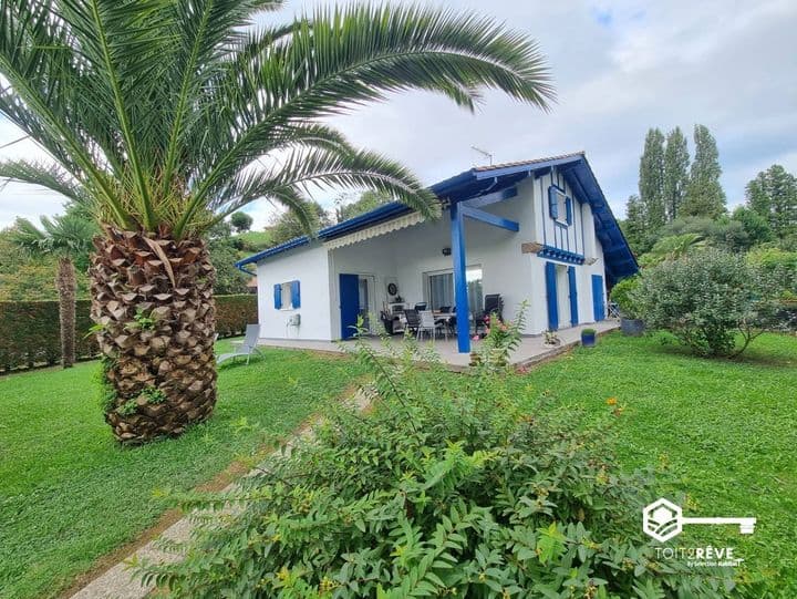 4 bedrooms house for sale in CAMBO LES BAINS, France