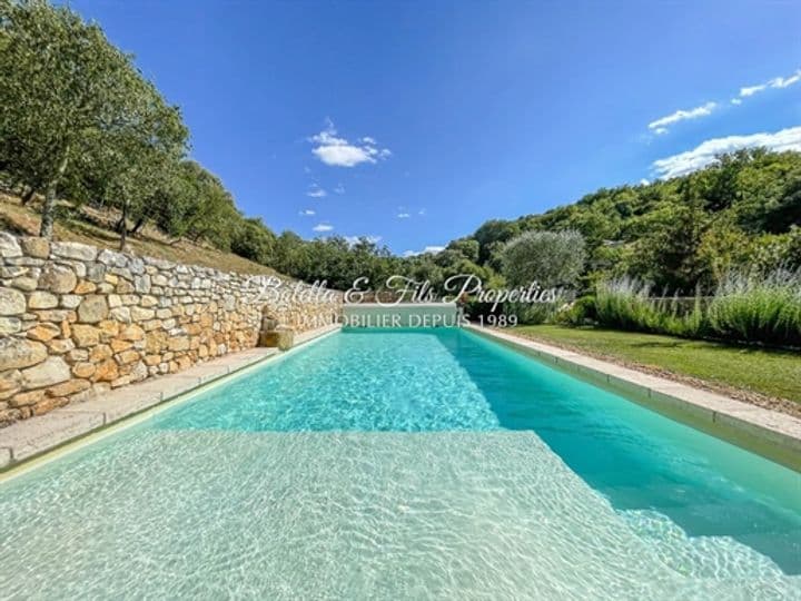 8 bedrooms other for sale in Barjac, France