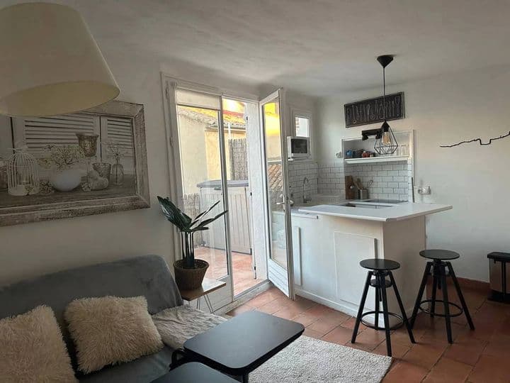 1 bedroom house for sale in  France - Image 3