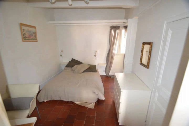 1 bedroom house for sale in  France - Image 9