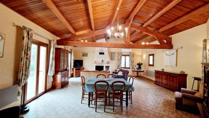 4 bedrooms house for sale in bollene, France - Image 3