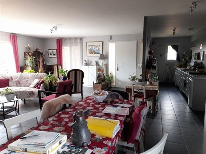 3 bedrooms house for sale in Renaison, France - Image 10