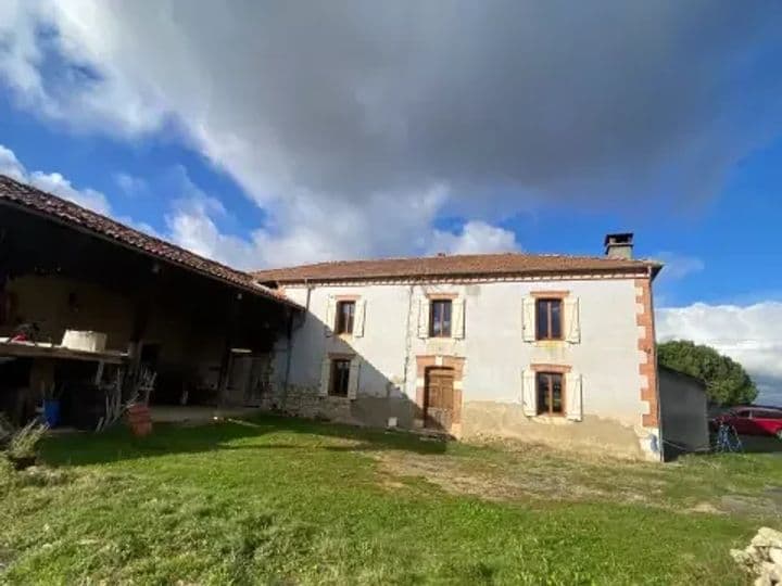 4 bedrooms house for sale in  France