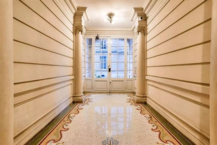 4 bedrooms apartment for sale in Paris 16eme, France - Image 9