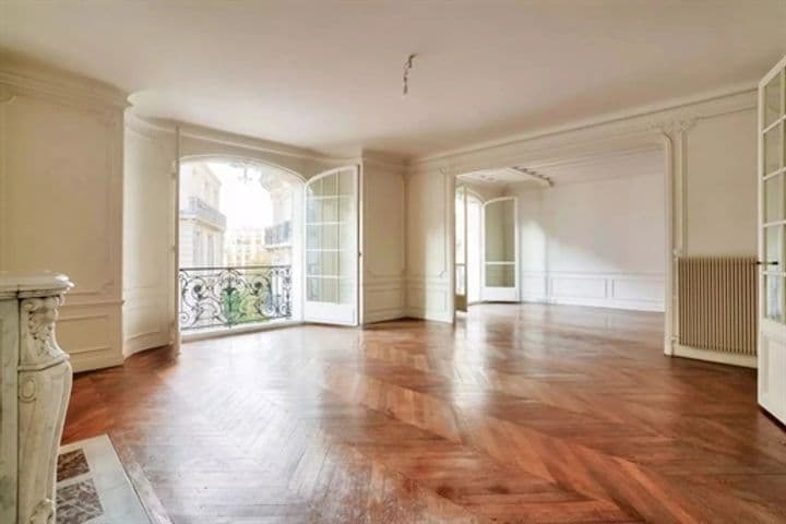 4 bedrooms apartment for sale in Paris 16eme, France - Image 4