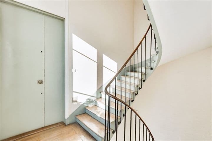 Apartment for sale in Paris 11eme, France - Image 4