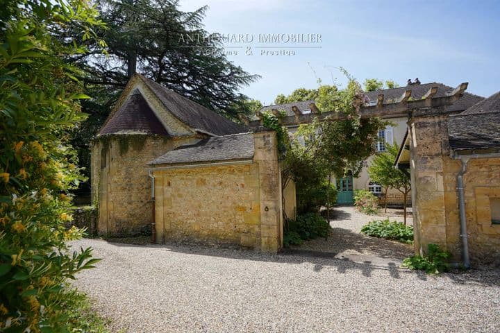 9 bedrooms other for sale in Lalinde, France - Image 2