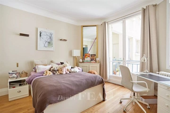 3 bedrooms apartment for sale in Paris 16eme, France - Image 12