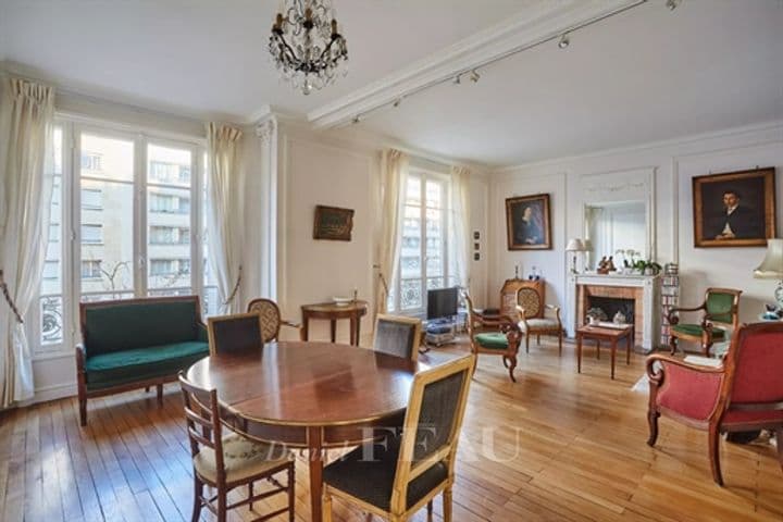 3 bedrooms other for sale in Paris 16eme, France