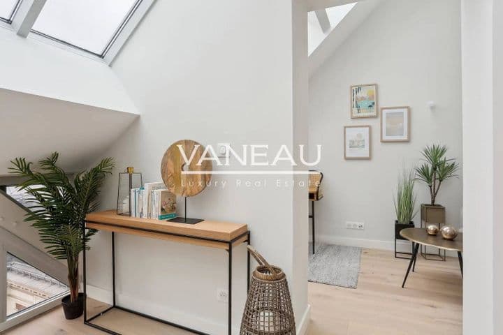 2 bedrooms house for sale in  France - Image 3