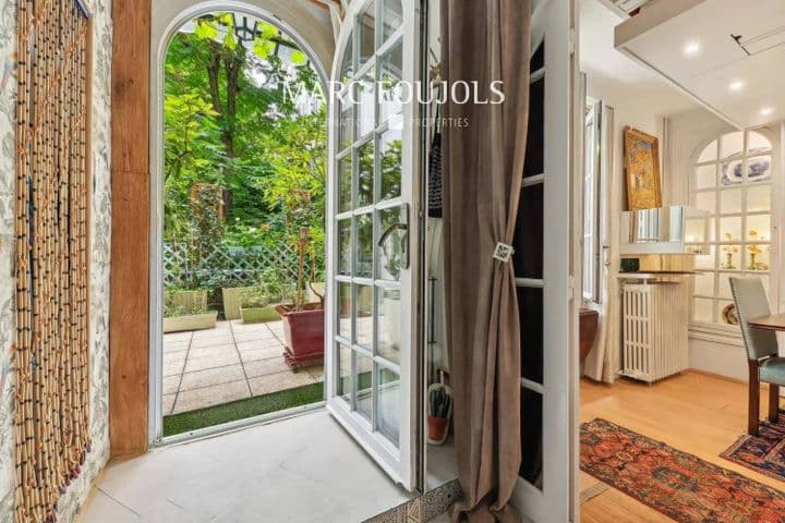 1 bedroom house for sale in  France - Image 4