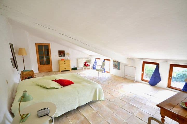 5 bedrooms house for sale in  France - Image 7