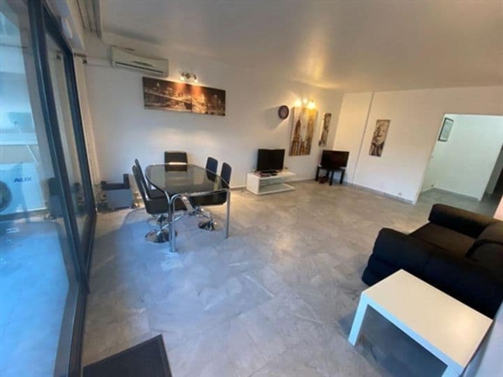 2 bedrooms apartment for sale in Cannes, France - Image 8