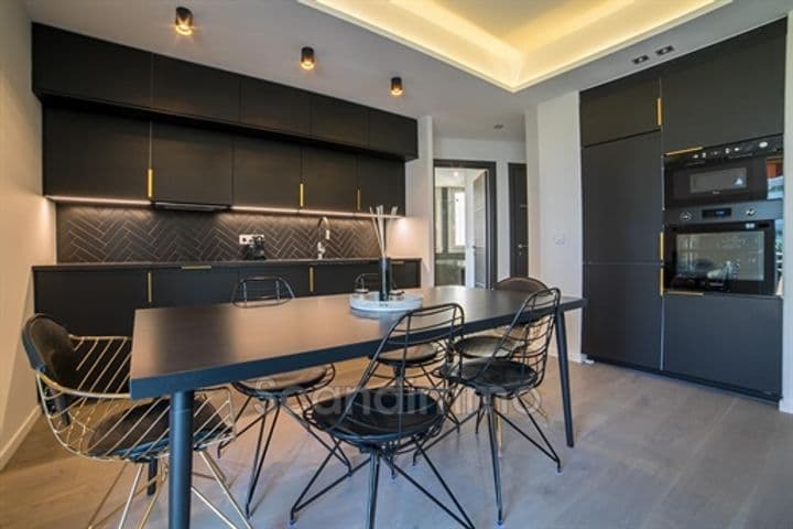 2 bedrooms apartment for sale in Cannes, France - Image 4