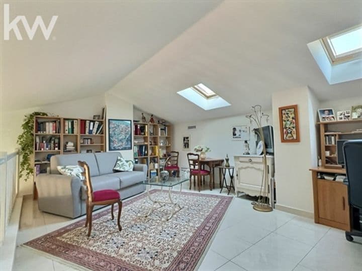 4 bedrooms apartment for sale in Hyeres, France - Image 3