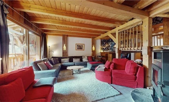 6 bedrooms house for sale in Morillon, France - Image 2