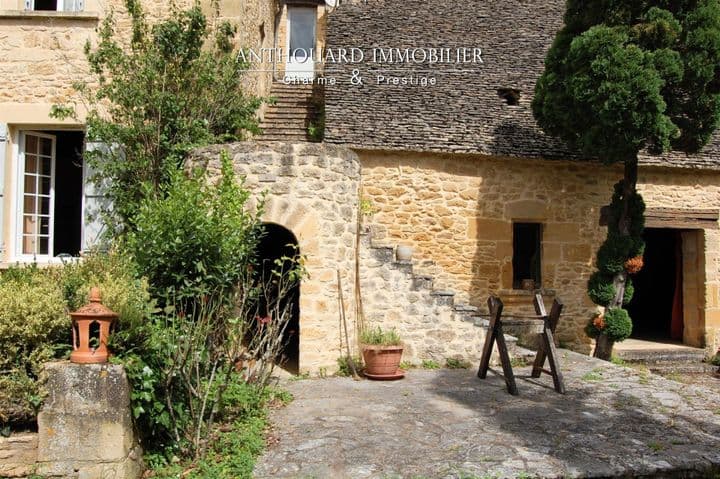 8 bedrooms other for sale in Sarlat-la-Caneda, France - Image 3