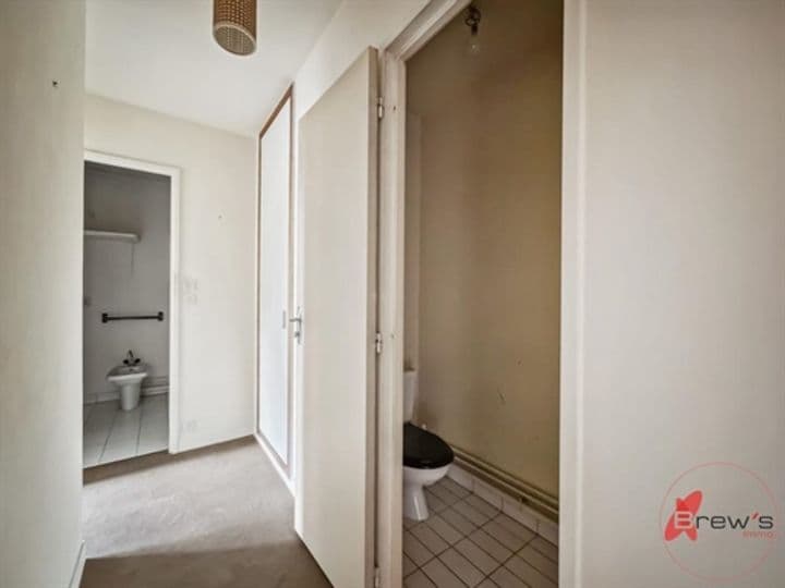 1 bedroom apartment for sale in Paris, France - Image 4