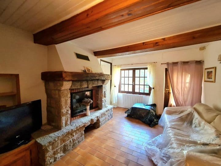 3 bedrooms house for sale in Lunas, France - Image 4