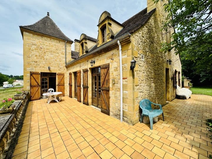 7 bedrooms house for sale in gourdon, France - Image 3