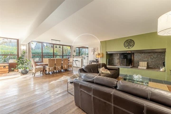 10 bedrooms other for sale in Le Thor, France - Image 4