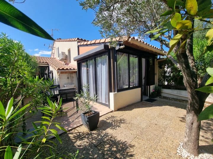 2 bedrooms house for sale in st cyprien, France