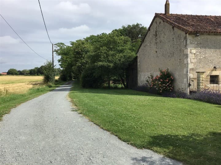 3 bedrooms house for sale in Vienne (86), France - Image 41