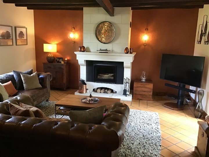 3 bedrooms house for sale in Vienne (86), France - Image 12