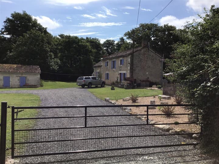 3 bedrooms house for sale in Vienne (86), France - Image 42