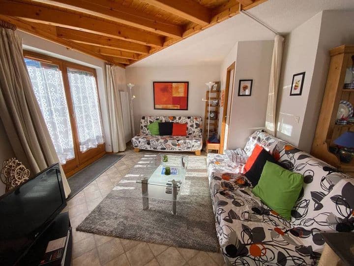 2 bedrooms house for sale in Chatel, France - Image 3