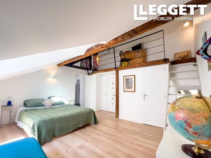 1 bedroom house for sale in  France - Image 8