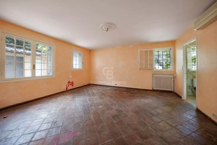 5 bedrooms house for sale in  France - Image 10