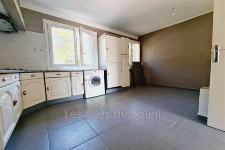 2 bedrooms apartment for sale in Bandol, France - Image 3