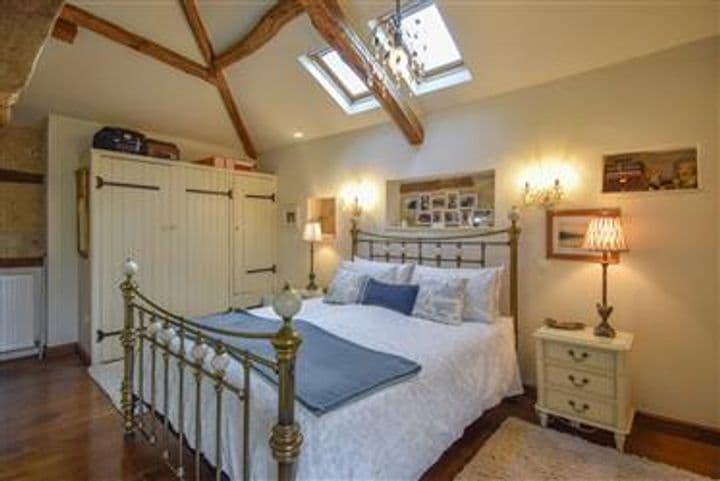 9 bedrooms other for sale in Civray, France - Image 12