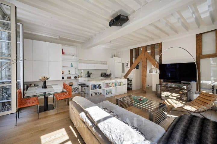 2 bedrooms house for sale in  France - Image 2