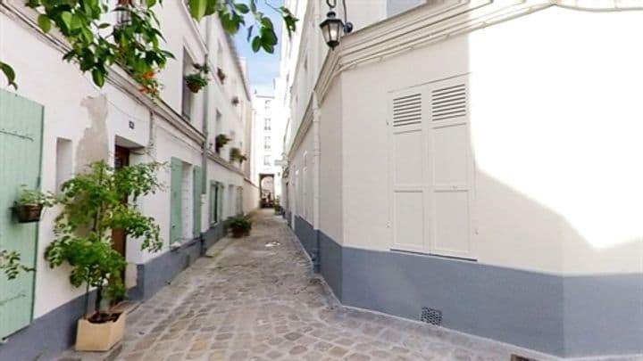 1 bedroom other for sale in Paris 18eme, France - Image 2