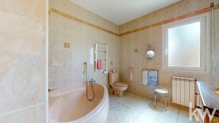 4 bedrooms house for sale in Cabestany, France - Image 9