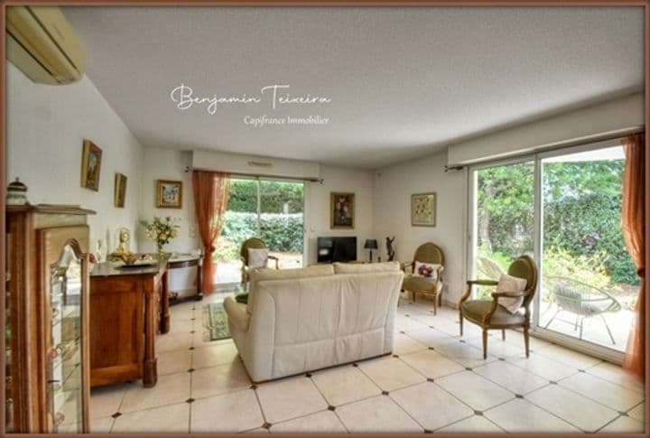 2 bedrooms apartment for sale in Saint-Raphael, France - Image 9