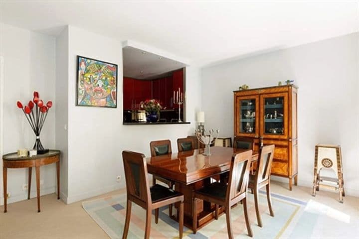 2 bedrooms apartment for sale in Paris, France - Image 2