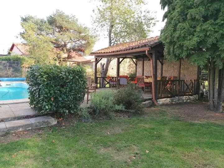 4 bedrooms house for sale in Poitou-Charentes, France - Image 8