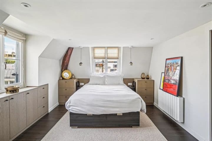 1 bedroom apartment for sale in Paris, France - Image 6