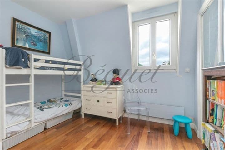 4 bedrooms apartment for sale in Neuilly-sur-Seine, France - Image 10