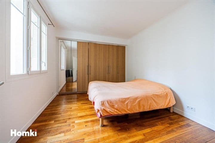 3 bedrooms apartment for sale in Courbevoie, France - Image 10