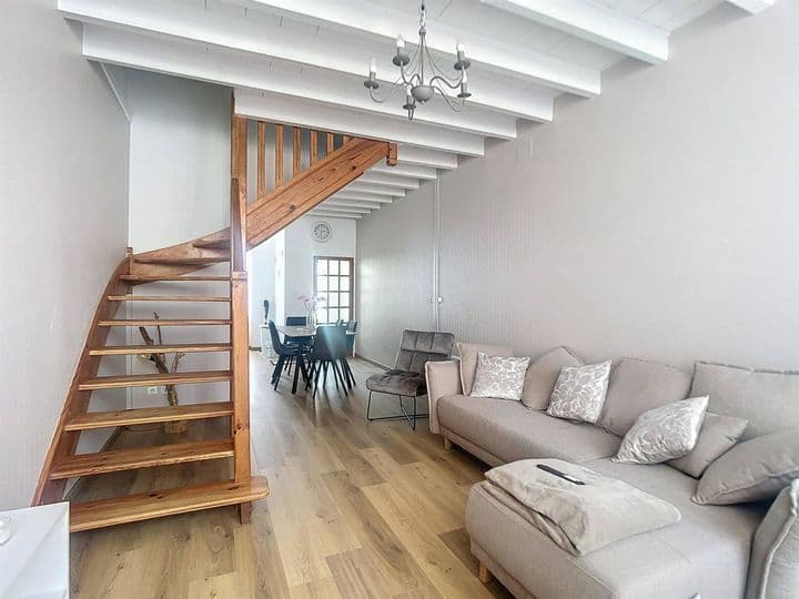 2 bedrooms house for sale in  France - Image 3