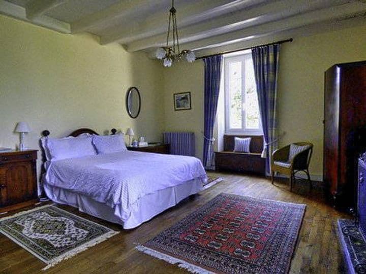 15 bedrooms house for sale in VINAX, France - Image 7